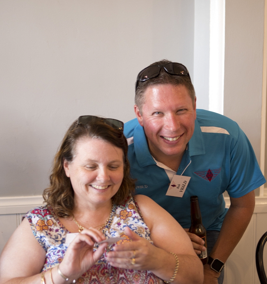 VK6LD - Rob & XYL Judy