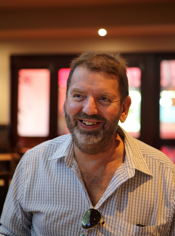 VK6GX - Phil Hartwell